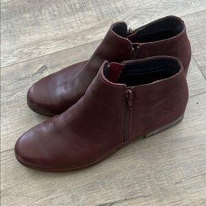 Naot Dark Red Brown Leather Shoes